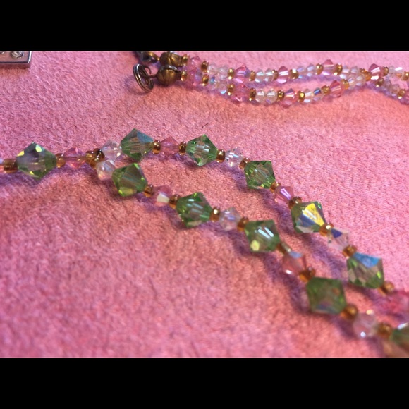 Real crystals 💕💎 crafted one of a kind necklace - Picture 3 of 4